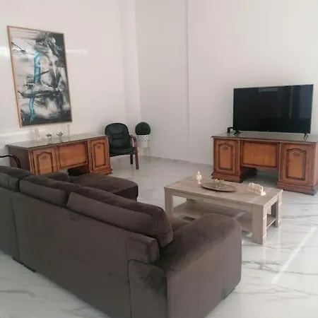 וילה Maxor Palace פרוטאראס