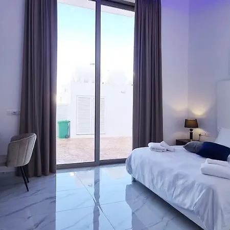 Maxor Palace Vila Protaras