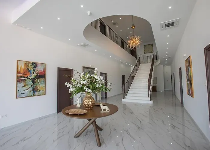 ヴィラ Maxor Palace プロタラス